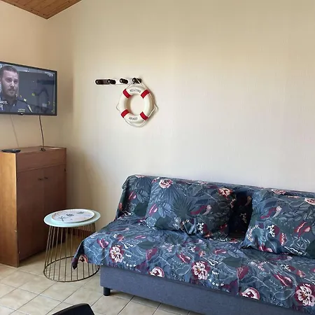 Vila Sg000-c08 2 Pieces 3 Couchages Gilles Croix De Vie *